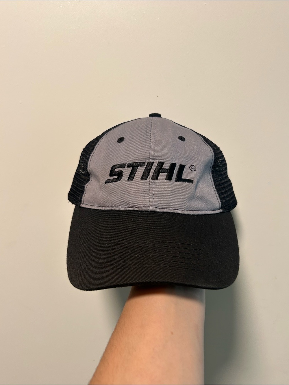 STIHL Outfitters Mesh Trucker Hat